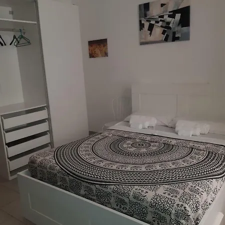 Free Wifi Check-in 24h Apartment *